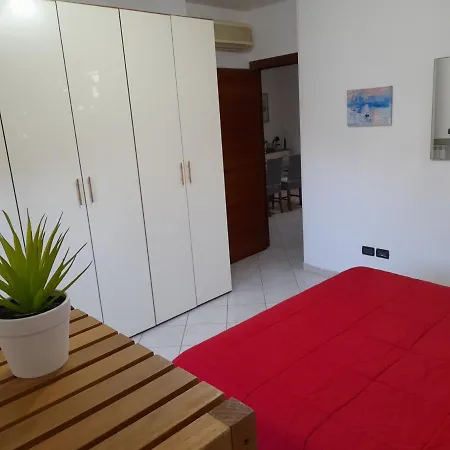 Casa Con Veranda In Centro - Comodo Parcheggio E Garage Incluso Apartman